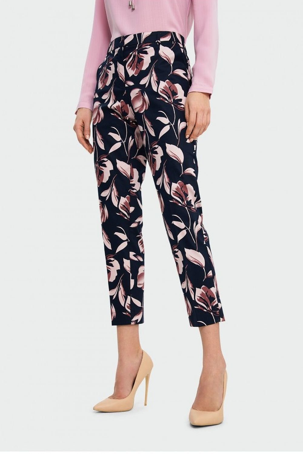  Women trousers model 144515 Greenpoint 