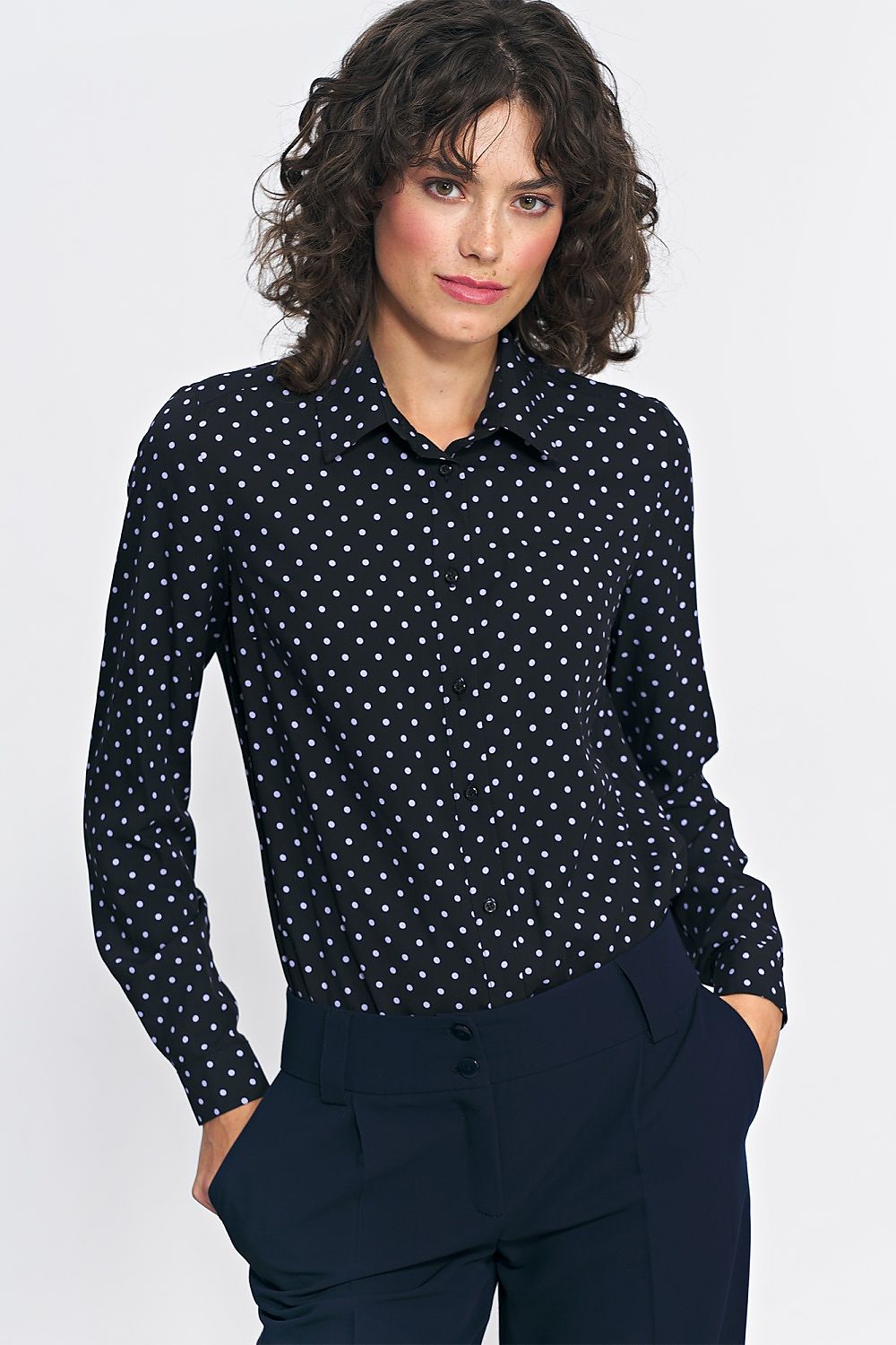  Long sleeve shirt model 184612 Nife 